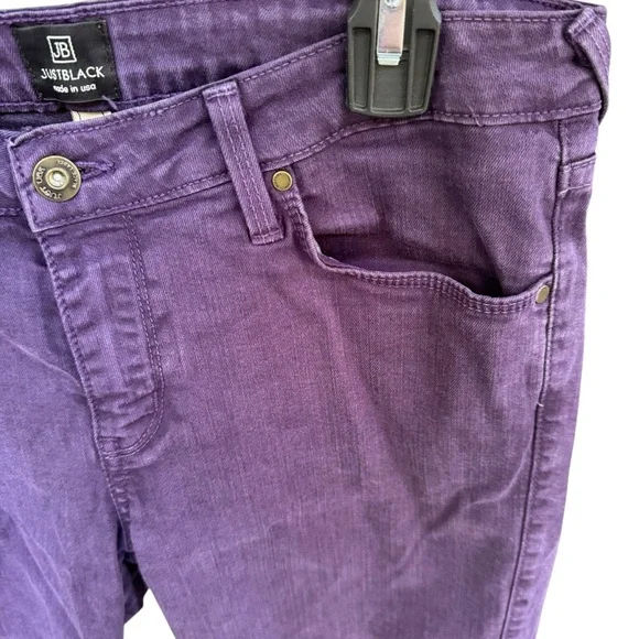 Just Black Women’s Mid Rise Slim Leg Dark Purple Denim Jean Zippered Leg Size 29 - Picture 5 of 9
